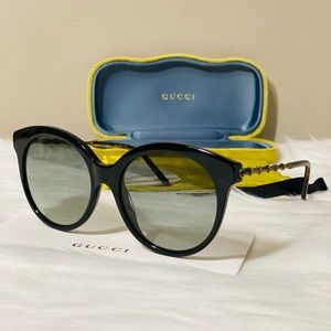 Gucci sunglasses
